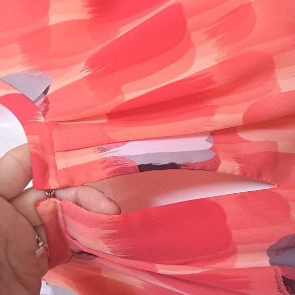 Worthington Coral/Gray/Black Short Sleeve Blouse. Size XL NWOT - Picture 3 of 9